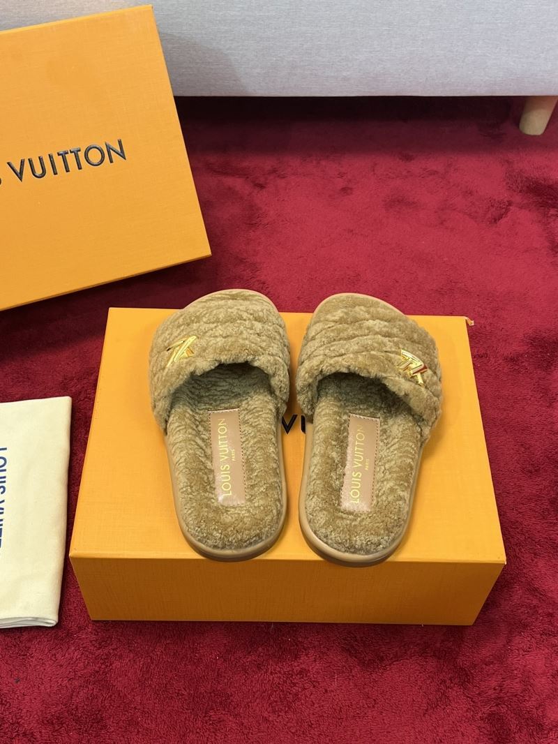 Louis Vuitton Slippers